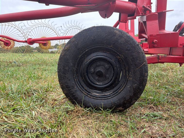 image for item FU4800 Hay rake