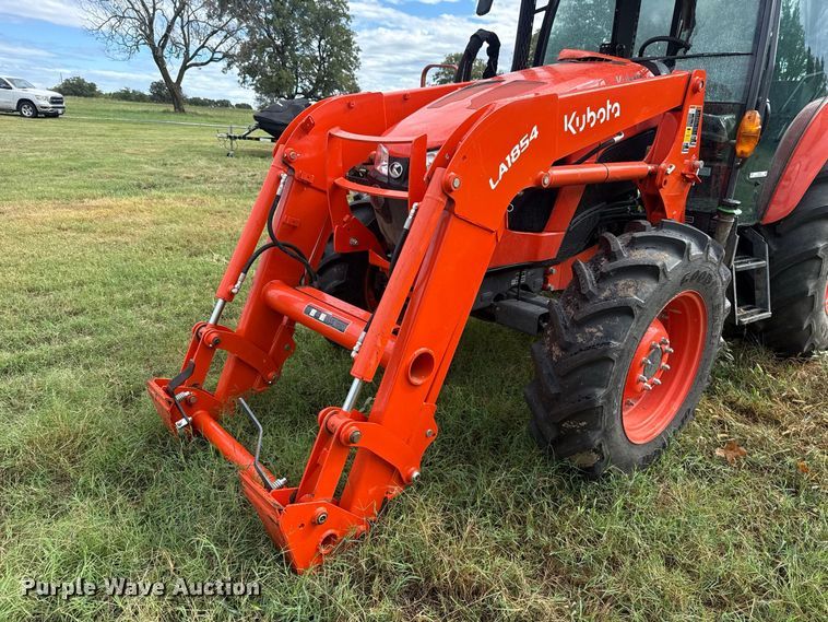 image for item FV2013 2025 Kubota M5-111D MFWD tractor