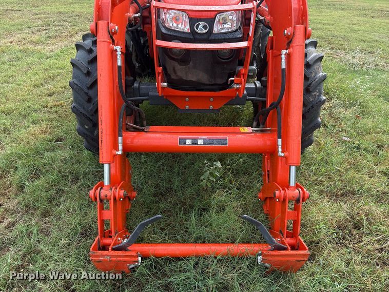 image for item FV2013 2025 Kubota M5-111D MFWD tractor