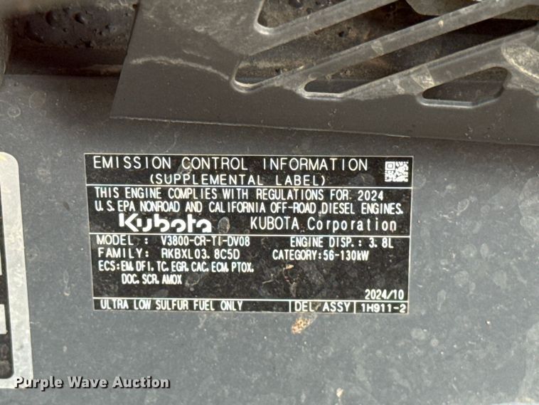 image for item FV2013 2025 Kubota M5-111D MFWD tractor