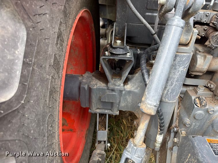 image for item FV2013 2025 Kubota M5-111D MFWD tractor
