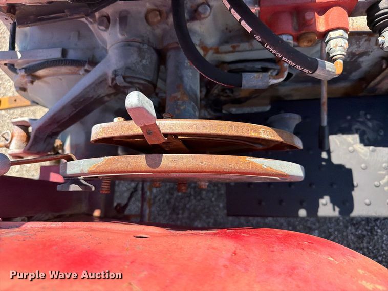 image for item FW3533 1975 Massey Ferguson 245 tractor