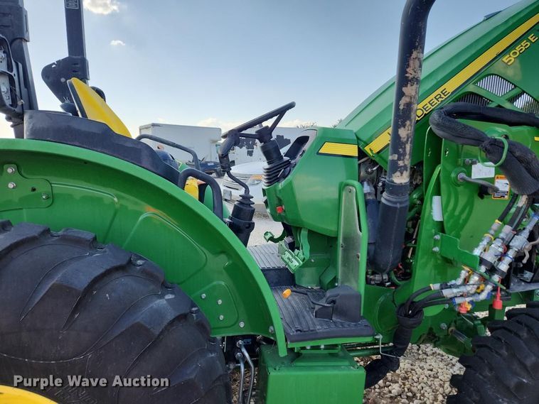 image for item YA4521 2019 John Deere 5055E MFWD tractor