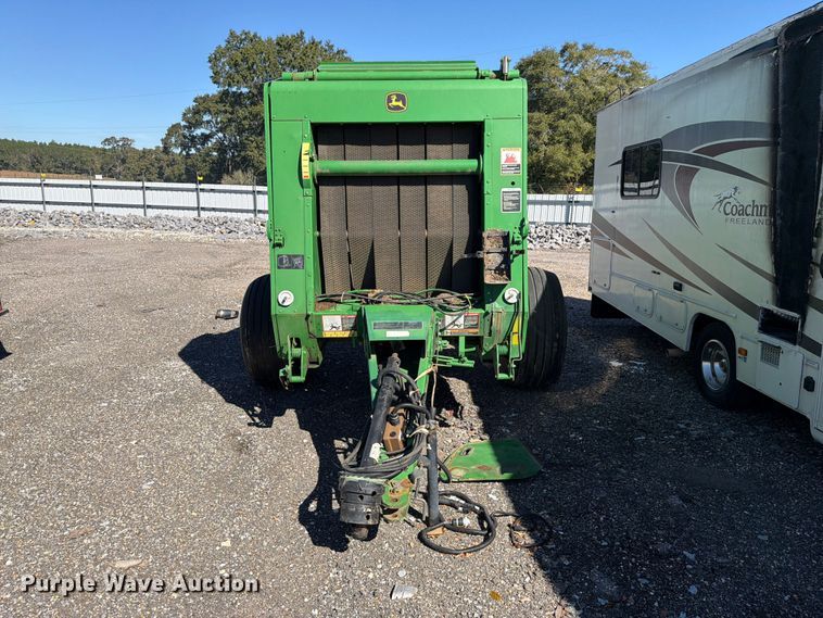 image for item YA5401 2011 John Deere 458 Mega Wide Plus round baler