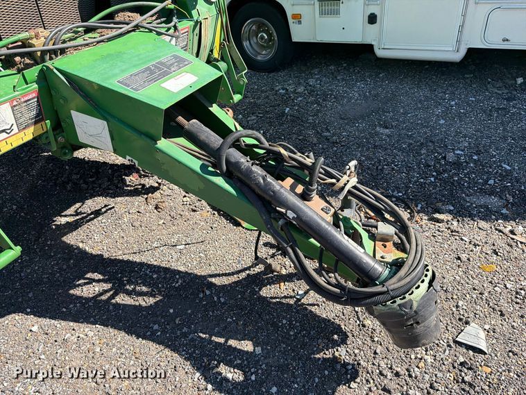 image for item YA5401 2011 John Deere 458 Mega Wide Plus round baler