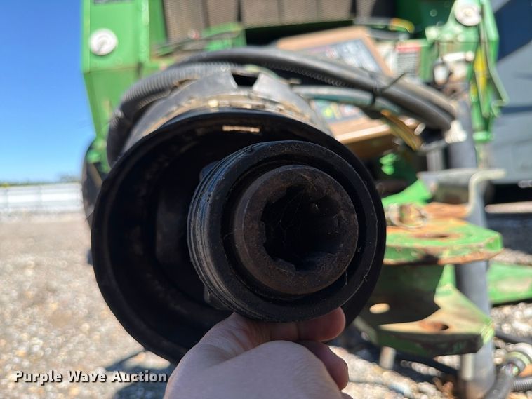 image for item YA5401 2011 John Deere 458 Mega Wide Plus round baler