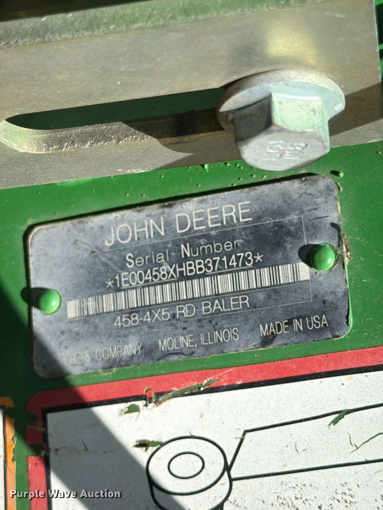 image for item YA5401 2011 John Deere 458 Mega Wide Plus round baler