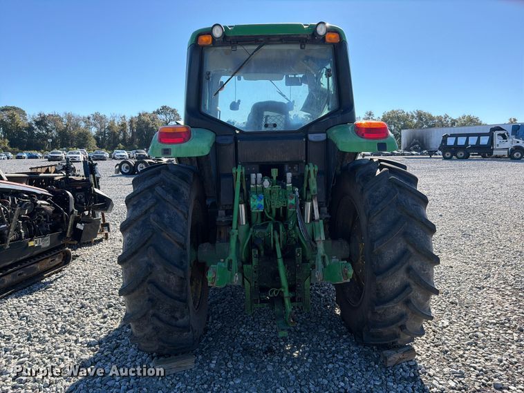image for item YA5486 2019 John Deere 6130M MFWD tractor