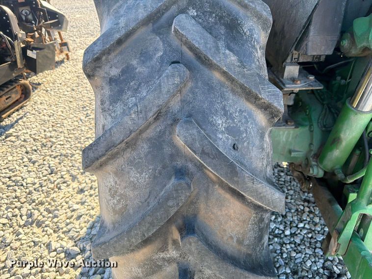 image for item YA5486 2019 John Deere 6130M MFWD tractor