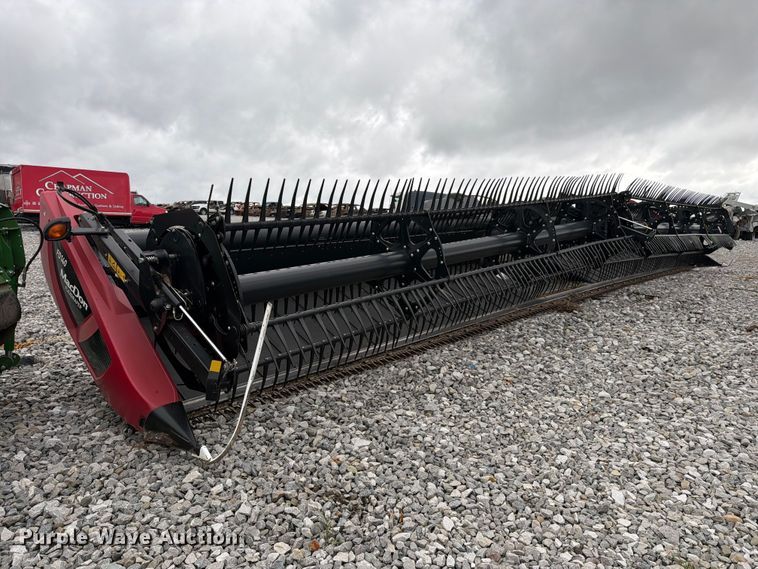 image for item YA5631 2020 MacDon FD140 flex draper head