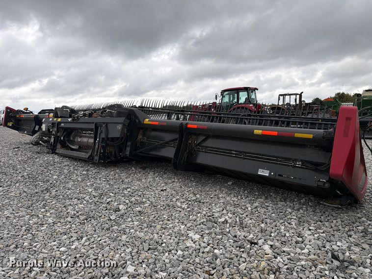 image for item YA5631 2020 MacDon FD140 flex draper head