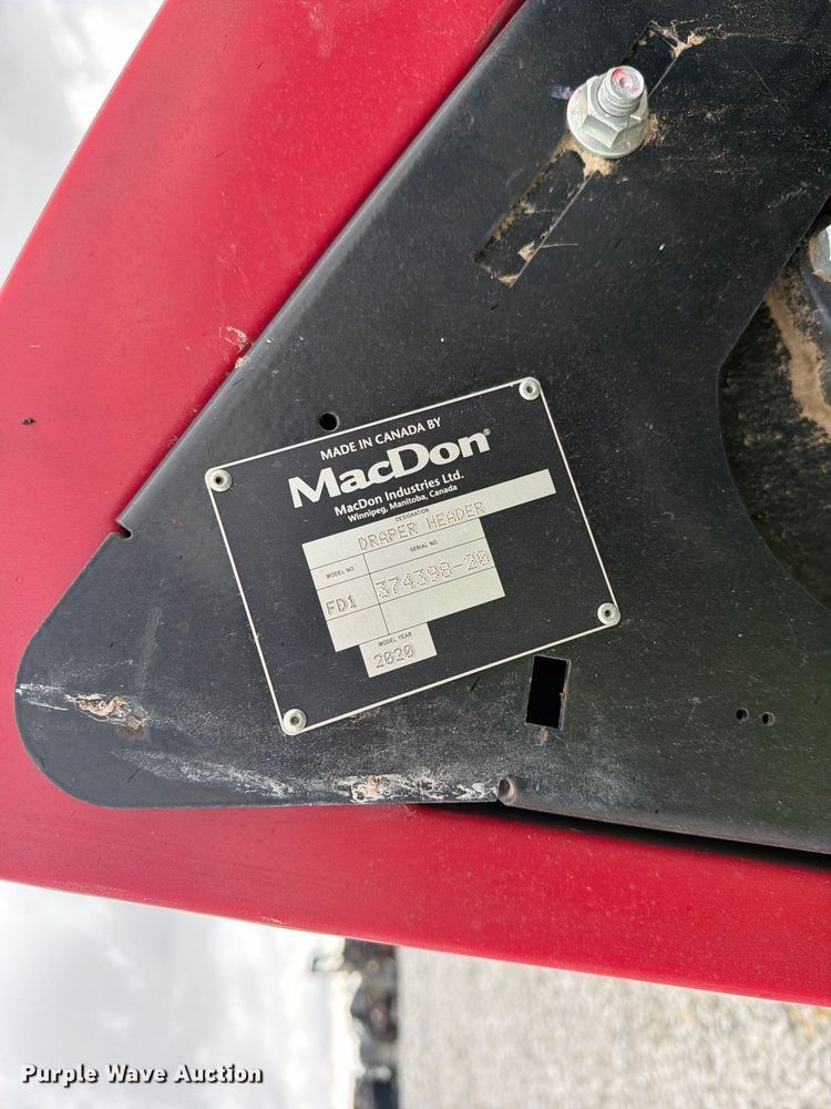image for item YA5631 2020 MacDon FD140 flex draper head