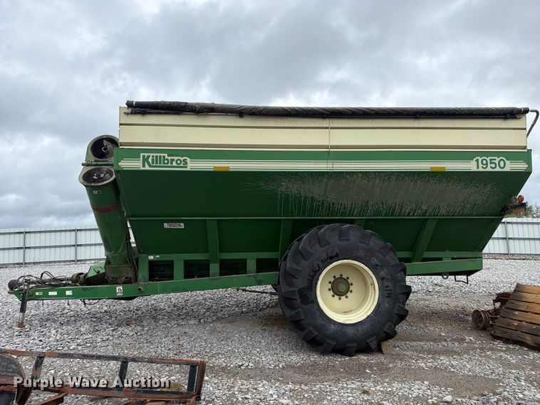 image for item YA5632 Killbros 1950 grain cart