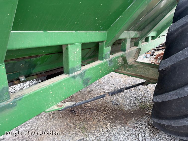image for item YA5632 Killbros 1950 grain cart