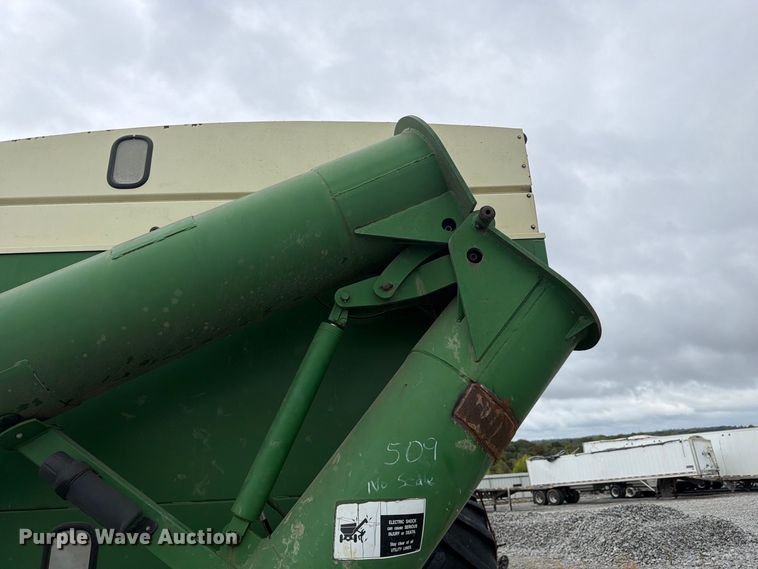 image for item YA5632 Killbros 1950 grain cart