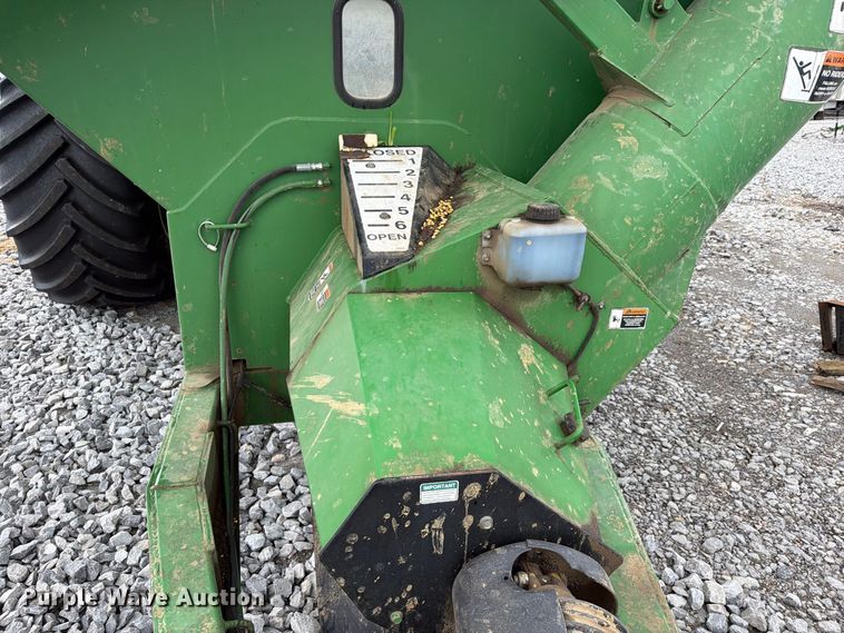 image for item YA5632 Killbros 1950 grain cart