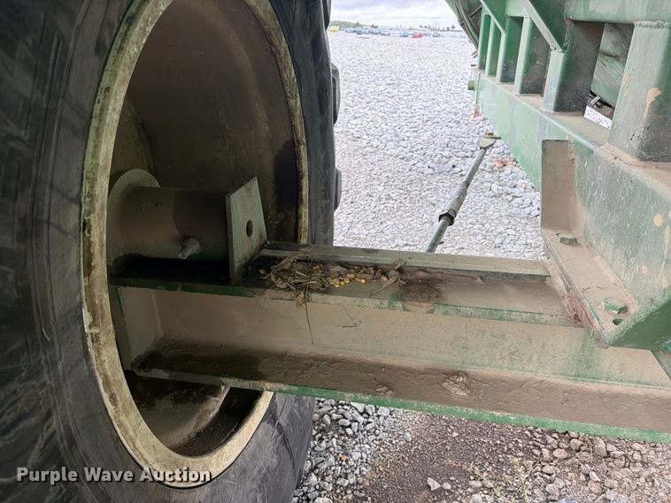 image for item YA5632 Killbros 1950 grain cart