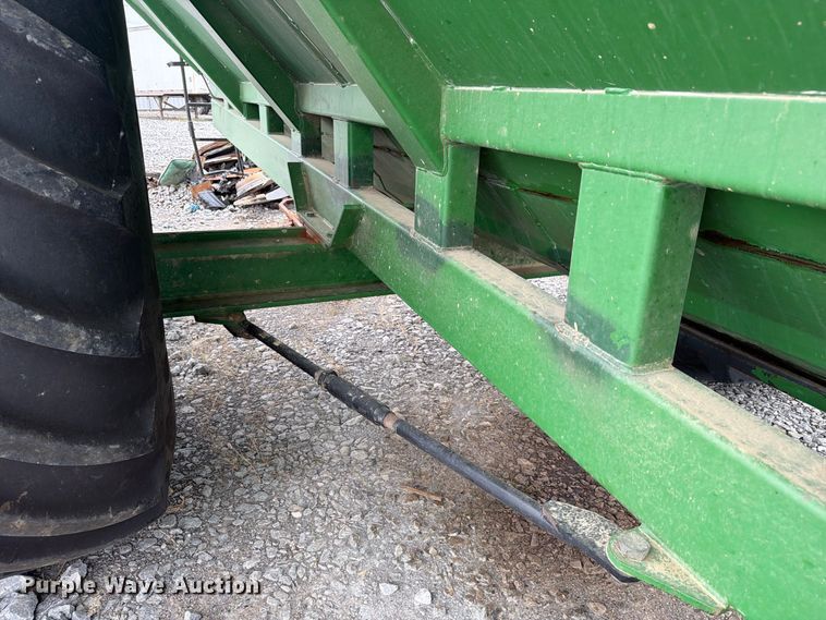 image for item YA5632 Killbros 1950 grain cart
