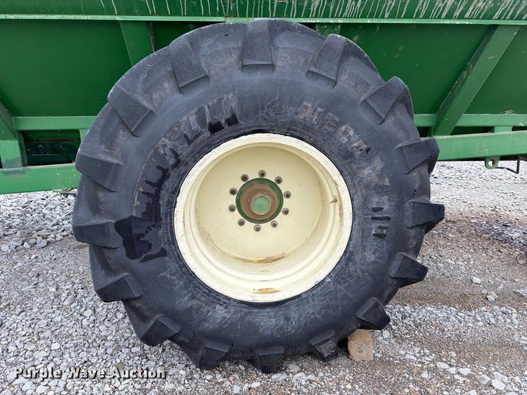 image for item YA5632 Killbros 1950 grain cart