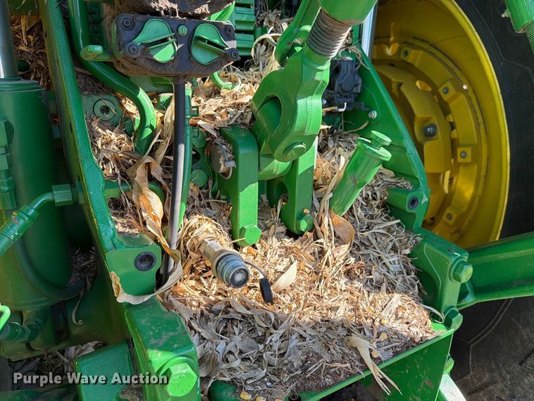 image for item YA5789 2023 John Deere 8R 280 MFWD tractor