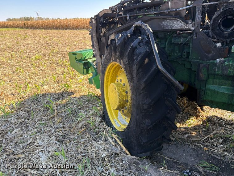 image for item YA5789 2023 John Deere 8R 280 MFWD tractor