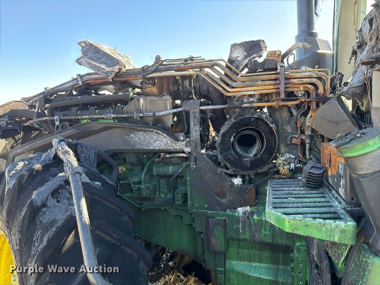 image for item YA5789 2023 John Deere 8R 280 MFWD tractor