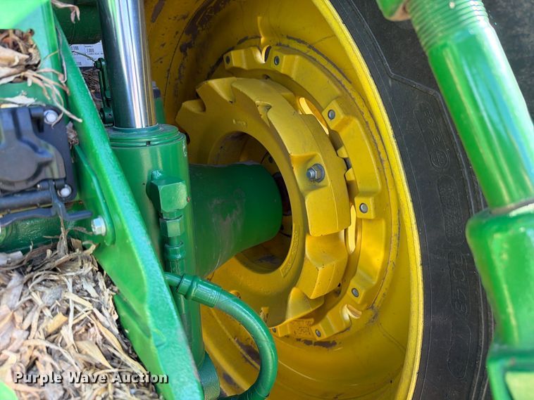 image for item YA5789 2023 John Deere 8R 280 MFWD tractor