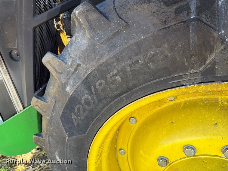 image for item YA5789 2023 John Deere 8R 280 MFWD tractor