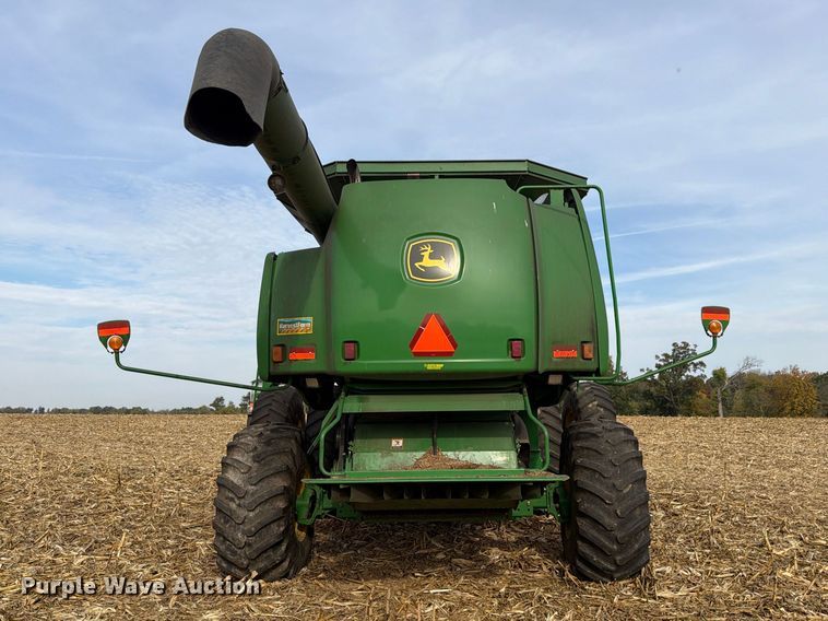image for item YA5811 2003 John Deere 9650 STS combine