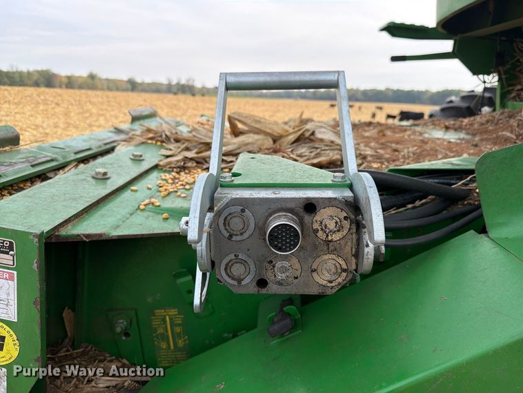 image for item YA5811 2003 John Deere 9650 STS combine