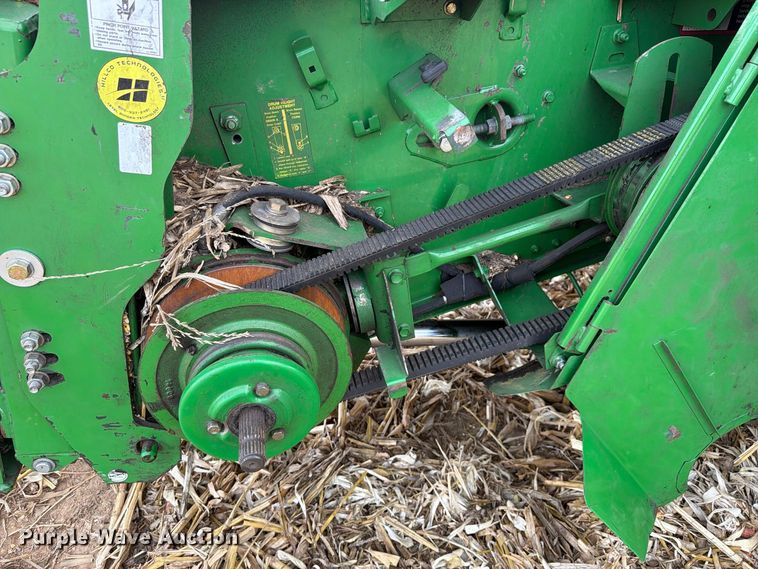 image for item YA5811 2003 John Deere 9650 STS combine