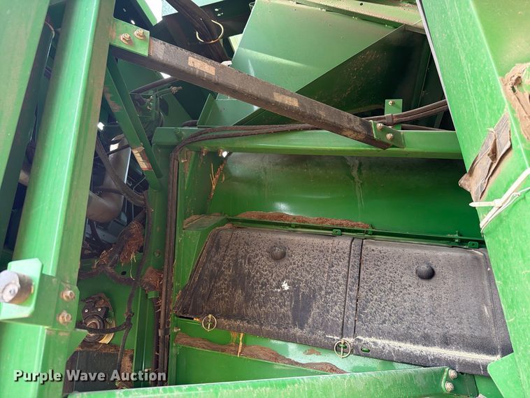 image for item YA5811 2003 John Deere 9650 STS combine