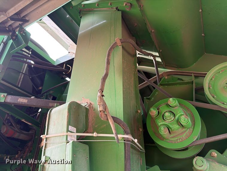 image for item YA5811 2003 John Deere 9650 STS combine