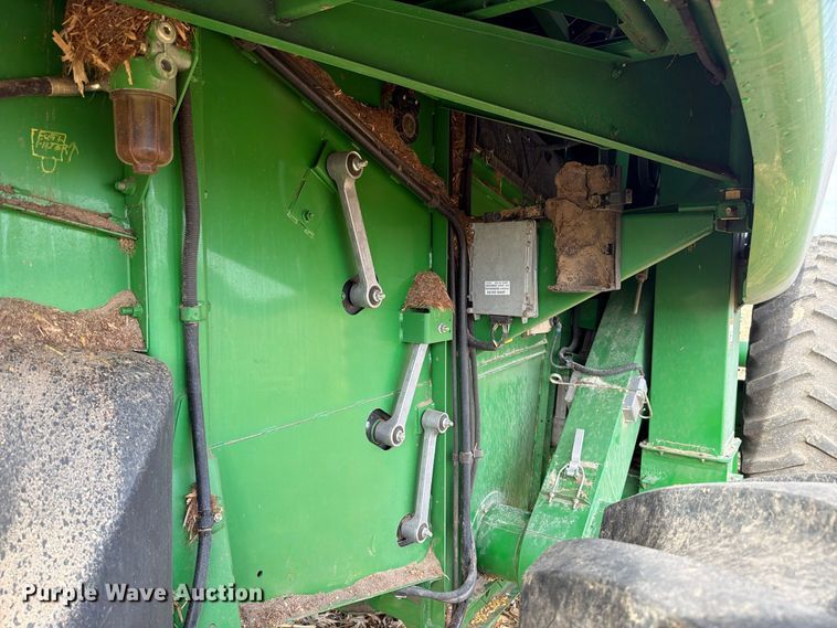 image for item YA5811 2003 John Deere 9650 STS combine