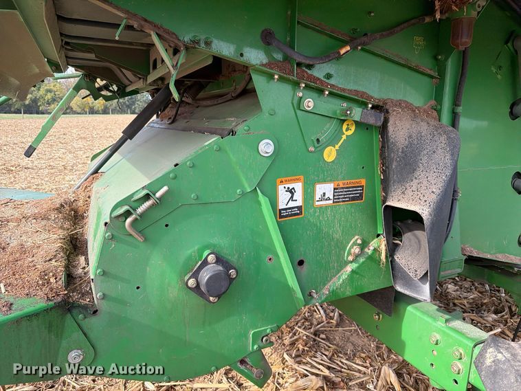 image for item YA5811 2003 John Deere 9650 STS combine