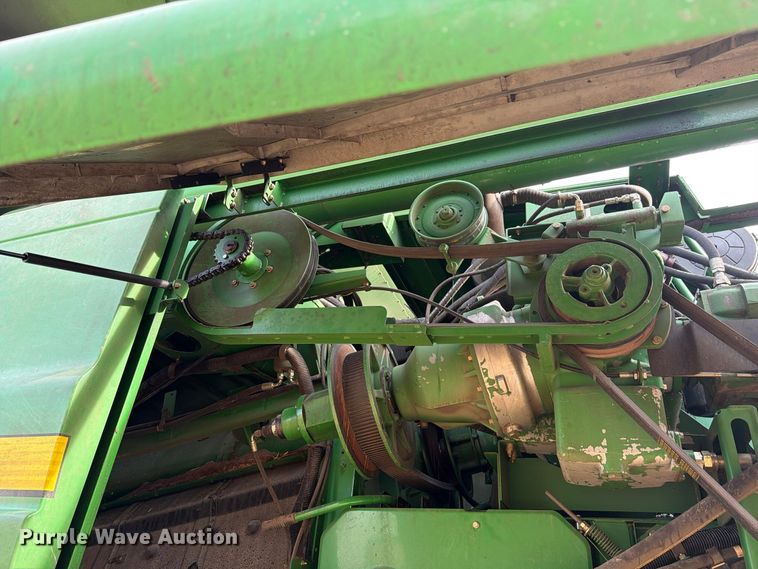 image for item YA5811 2003 John Deere 9650 STS combine