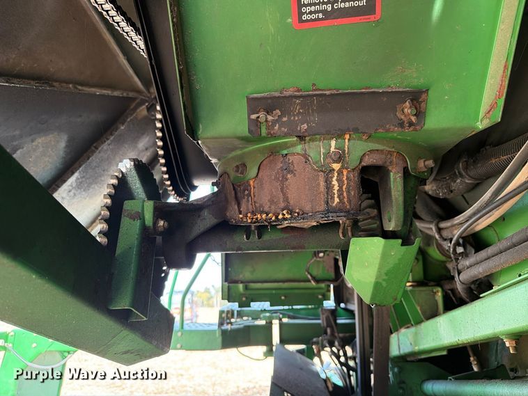 image for item YA5811 2003 John Deere 9650 STS combine