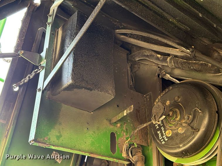 image for item YA5811 2003 John Deere 9650 STS combine