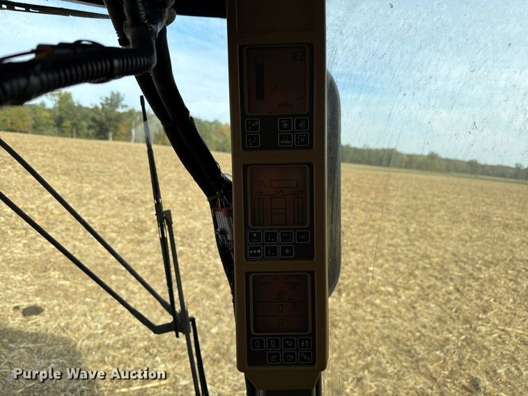 image for item YA5811 2003 John Deere 9650 STS combine