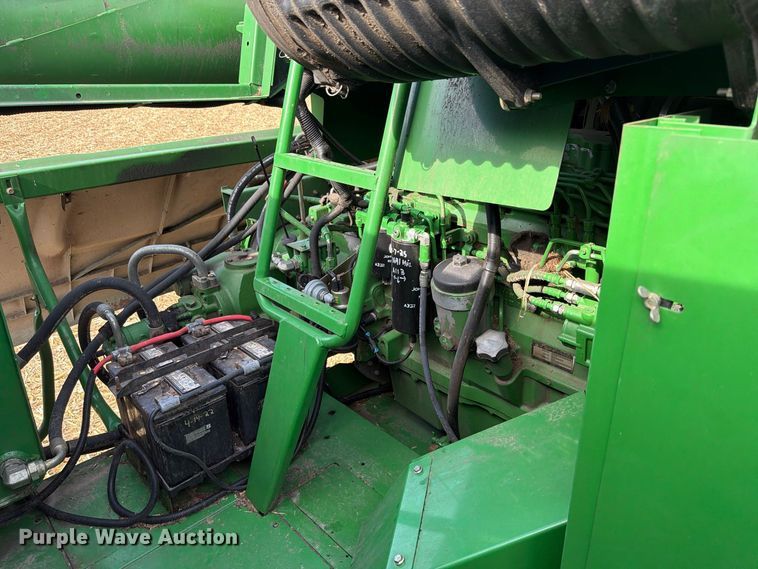 image for item YA5811 2003 John Deere 9650 STS combine