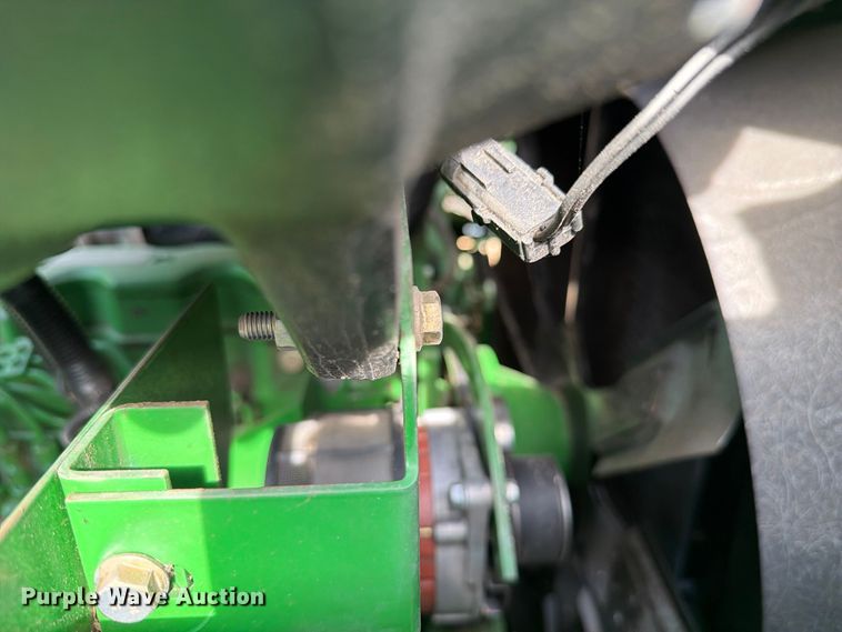 image for item YA5811 2003 John Deere 9650 STS combine