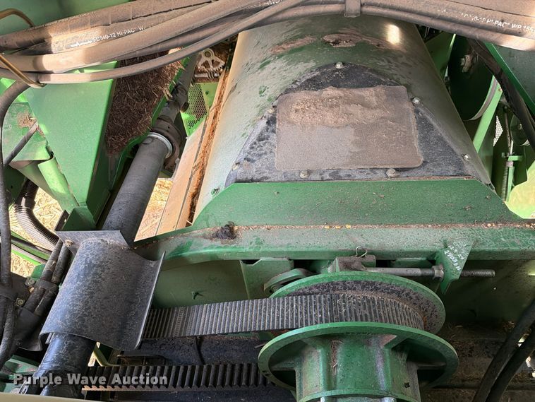 image for item YA5811 2003 John Deere 9650 STS combine