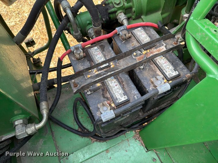 image for item YA5811 2003 John Deere 9650 STS combine