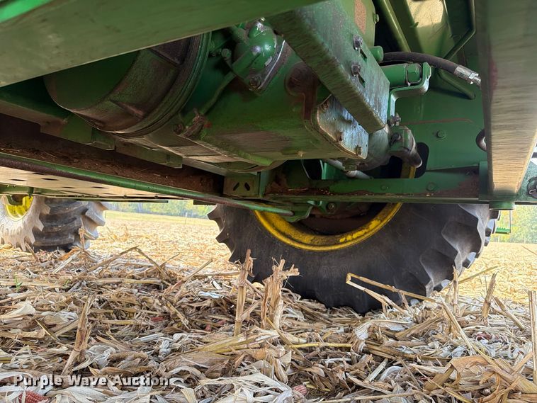 image for item YA5811 2003 John Deere 9650 STS combine