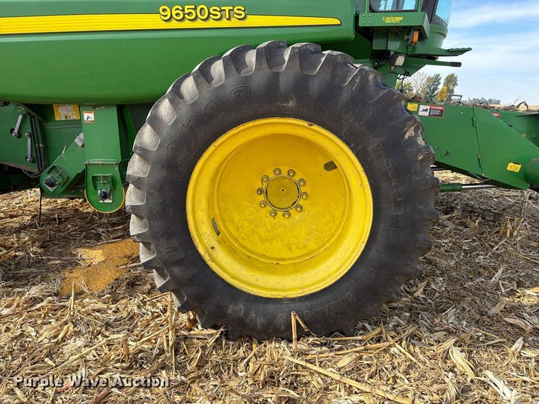 image for item YA5811 2003 John Deere 9650 STS combine