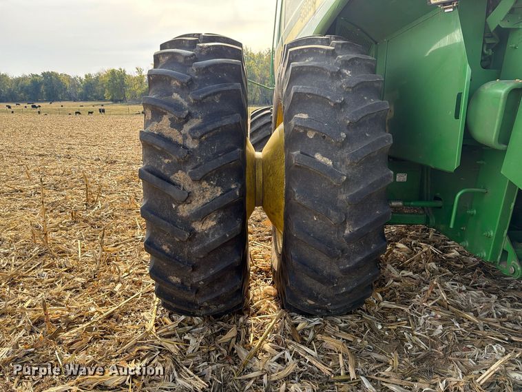 image for item YA5811 2003 John Deere 9650 STS combine