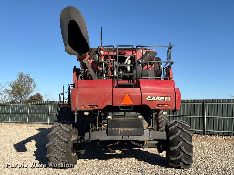 image for item YA5813 2010 Case IH 8120 Axial-Flow RWA combine