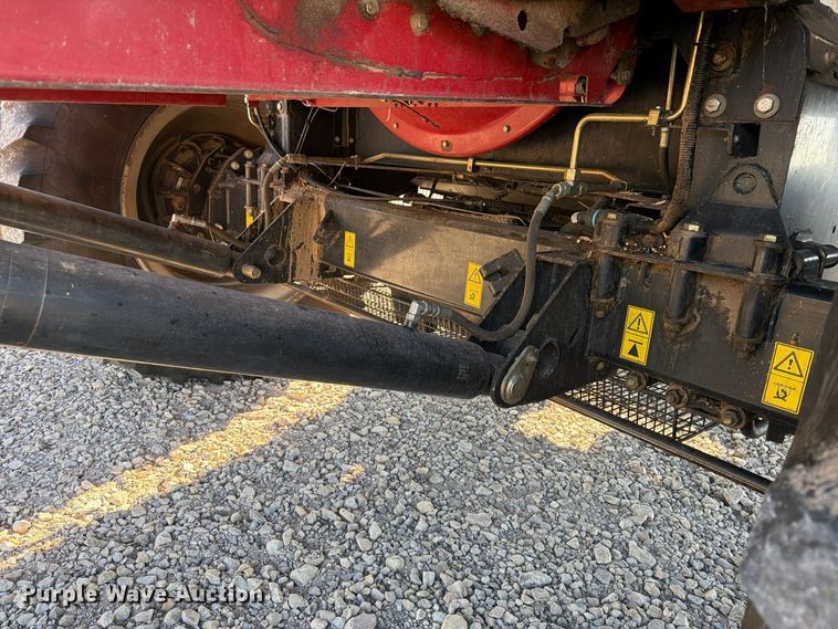 image for item YA5813 2010 Case IH 8120 Axial-Flow RWA combine