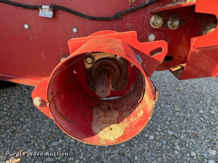 image for item YA5813 2010 Case IH 8120 Axial-Flow RWA combine