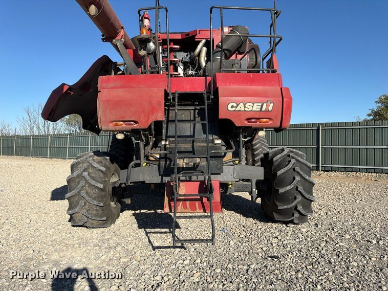image for item YA5813 2010 Case IH 8120 Axial-Flow RWA combine